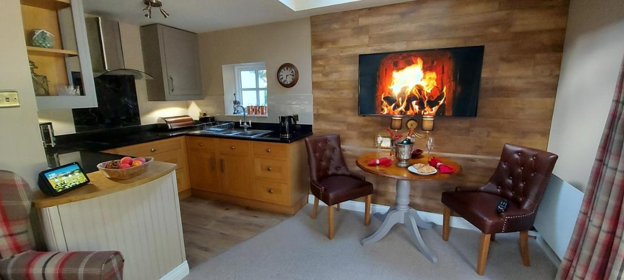 Glyn Isa Country House B&B And Self Catering Apartments Conwy Buitenkant foto