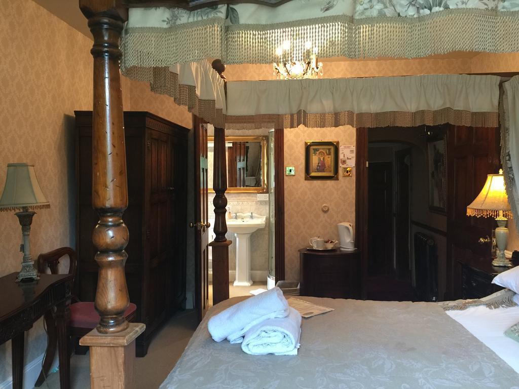 Glyn Isa Country House B&B And Self Catering Apartments Conwy Buitenkant foto
