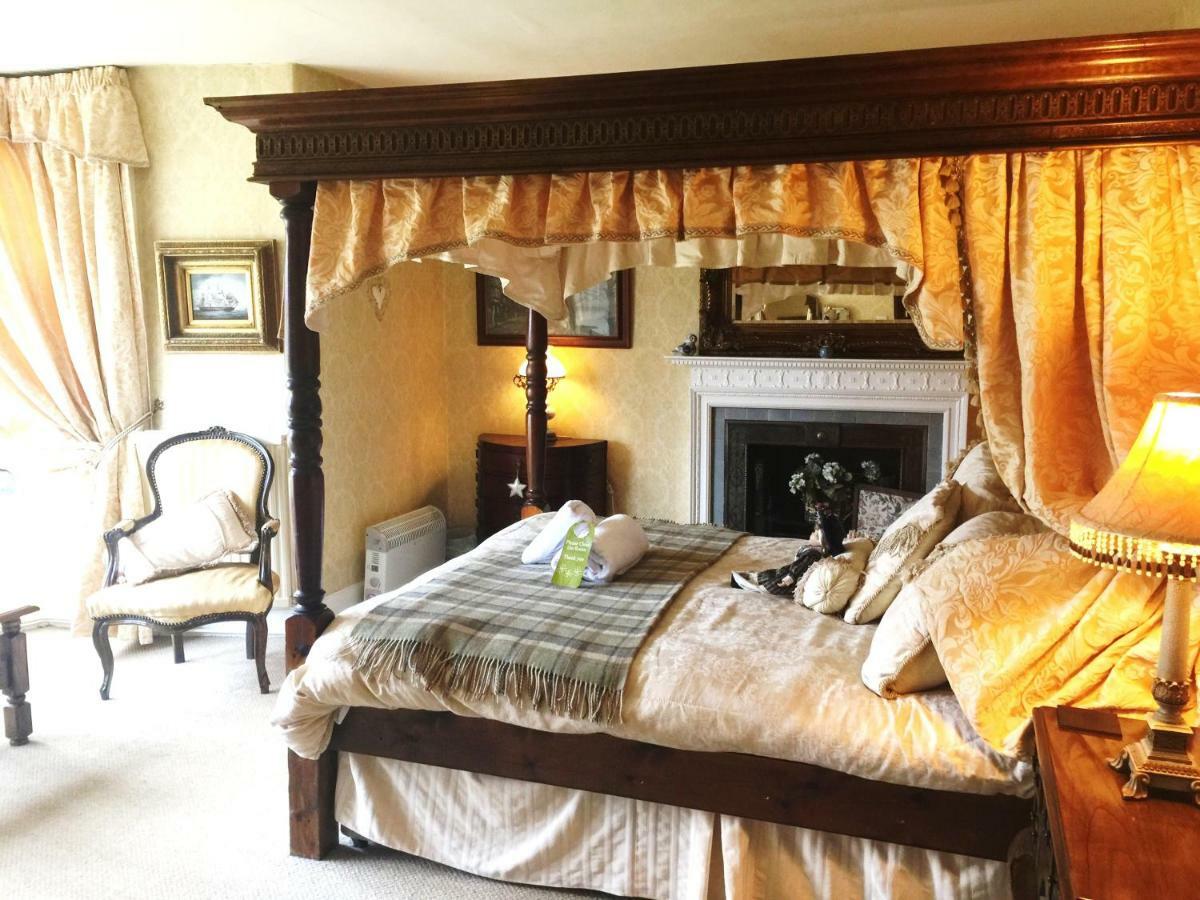Glyn Isa Country House B&B And Self Catering Apartments Conwy Buitenkant foto