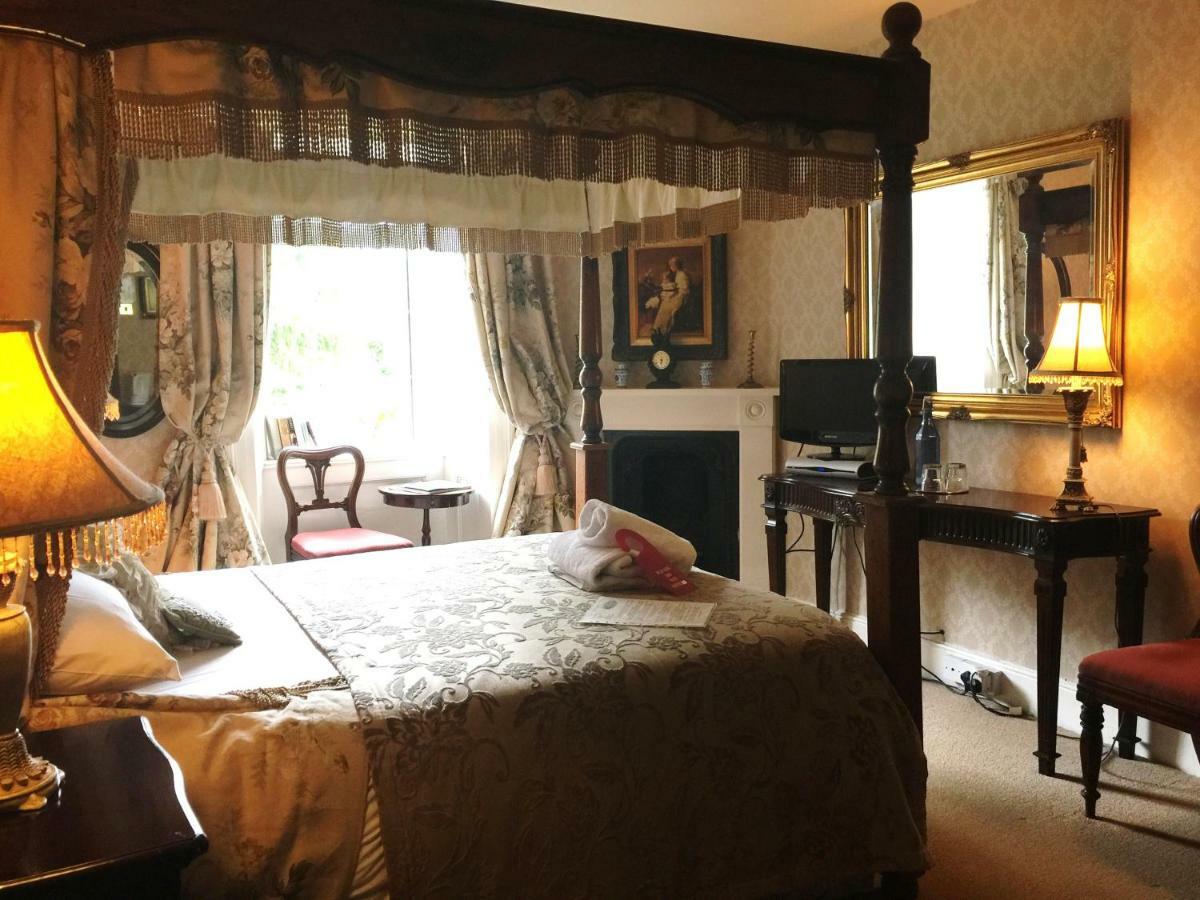 Glyn Isa Country House B&B And Self Catering Apartments Conwy Buitenkant foto